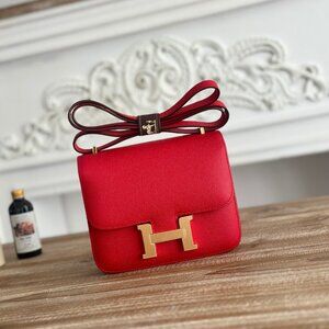 Classic Hermes Bag: A Stylish and Versatile Choice for Elegance